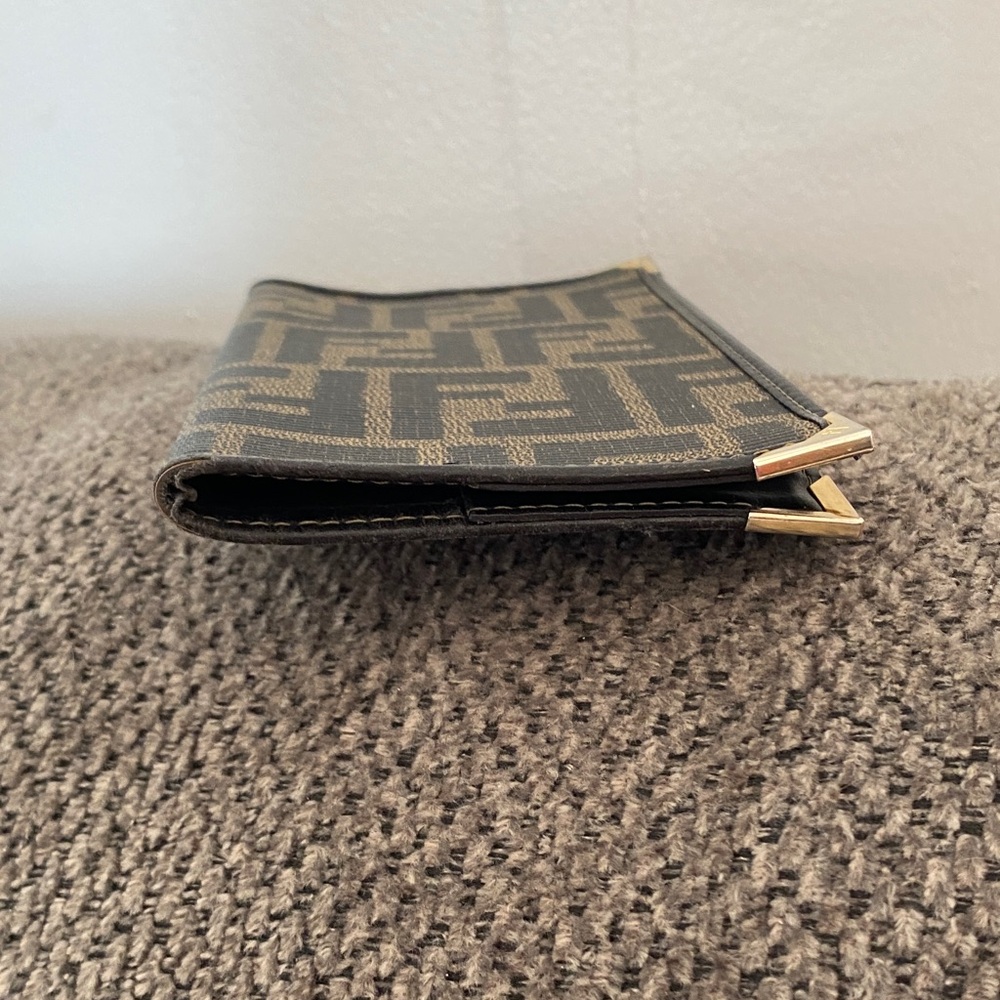 Fendi Tan and Black Logo checkbook holder - Picture 12 of 13